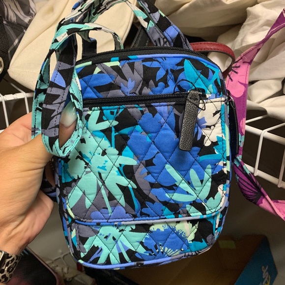 Vera Bradley Bag - Picture 1 of 1